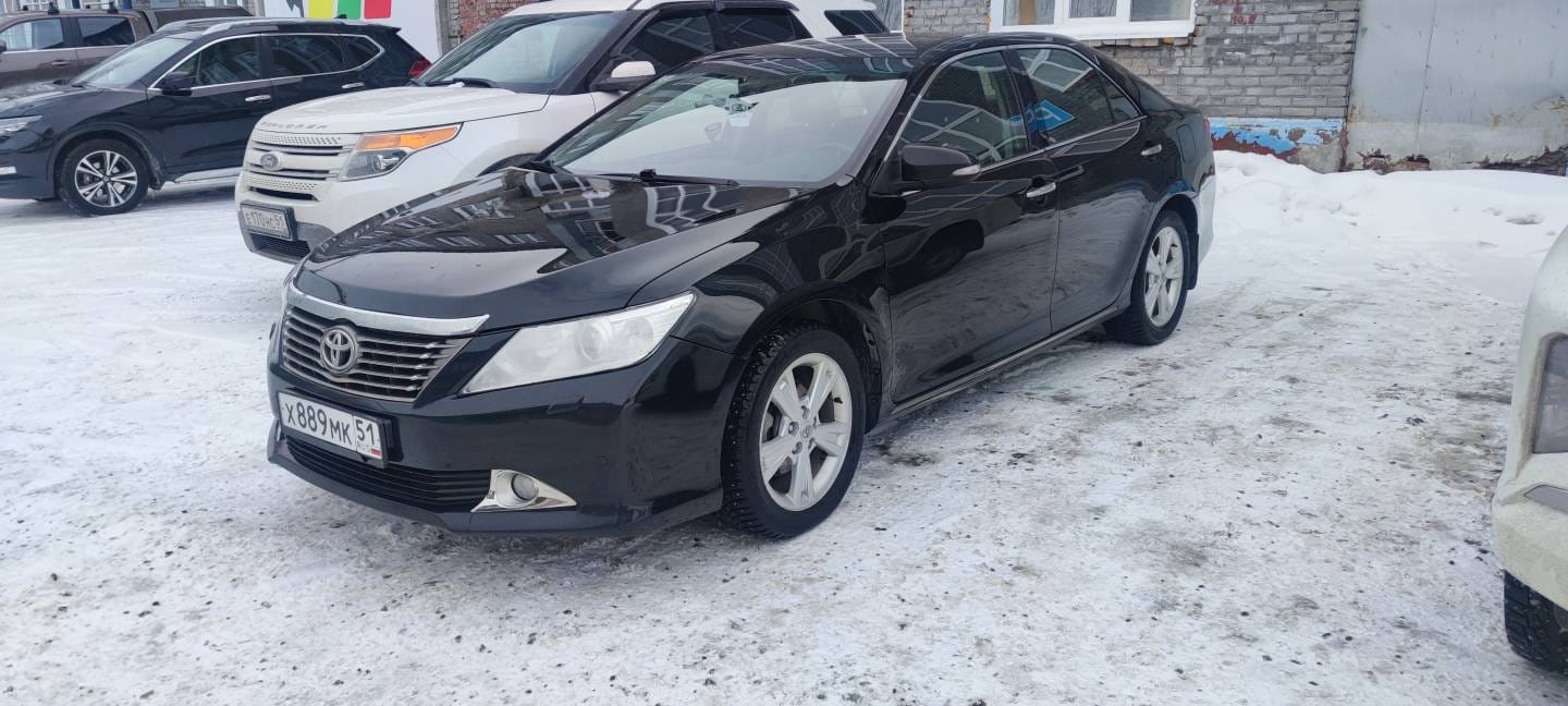 Toyota Camry 2012 г