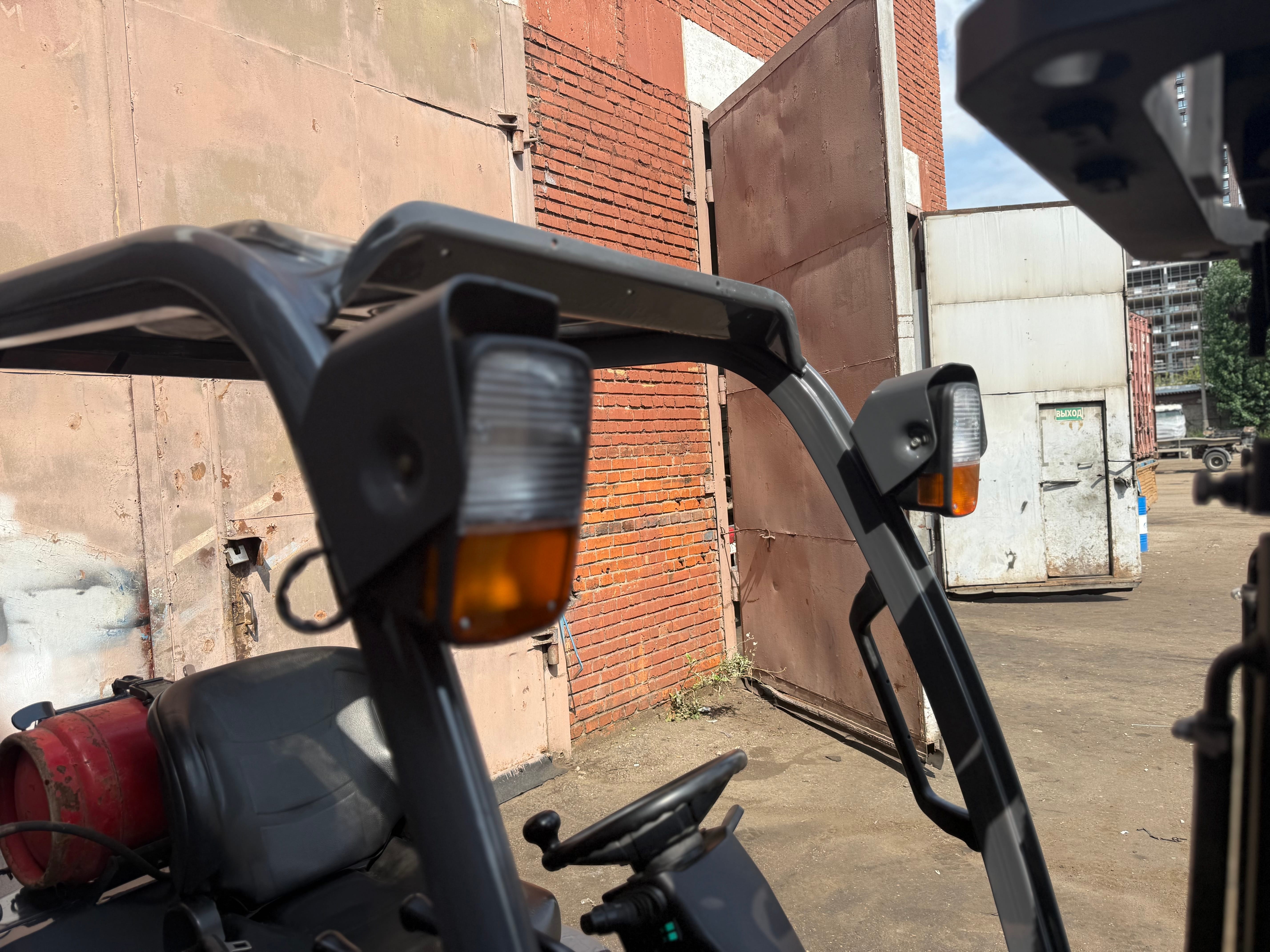 Вилочный автопогрузчик Toyota 32-8FG15 — фото 10