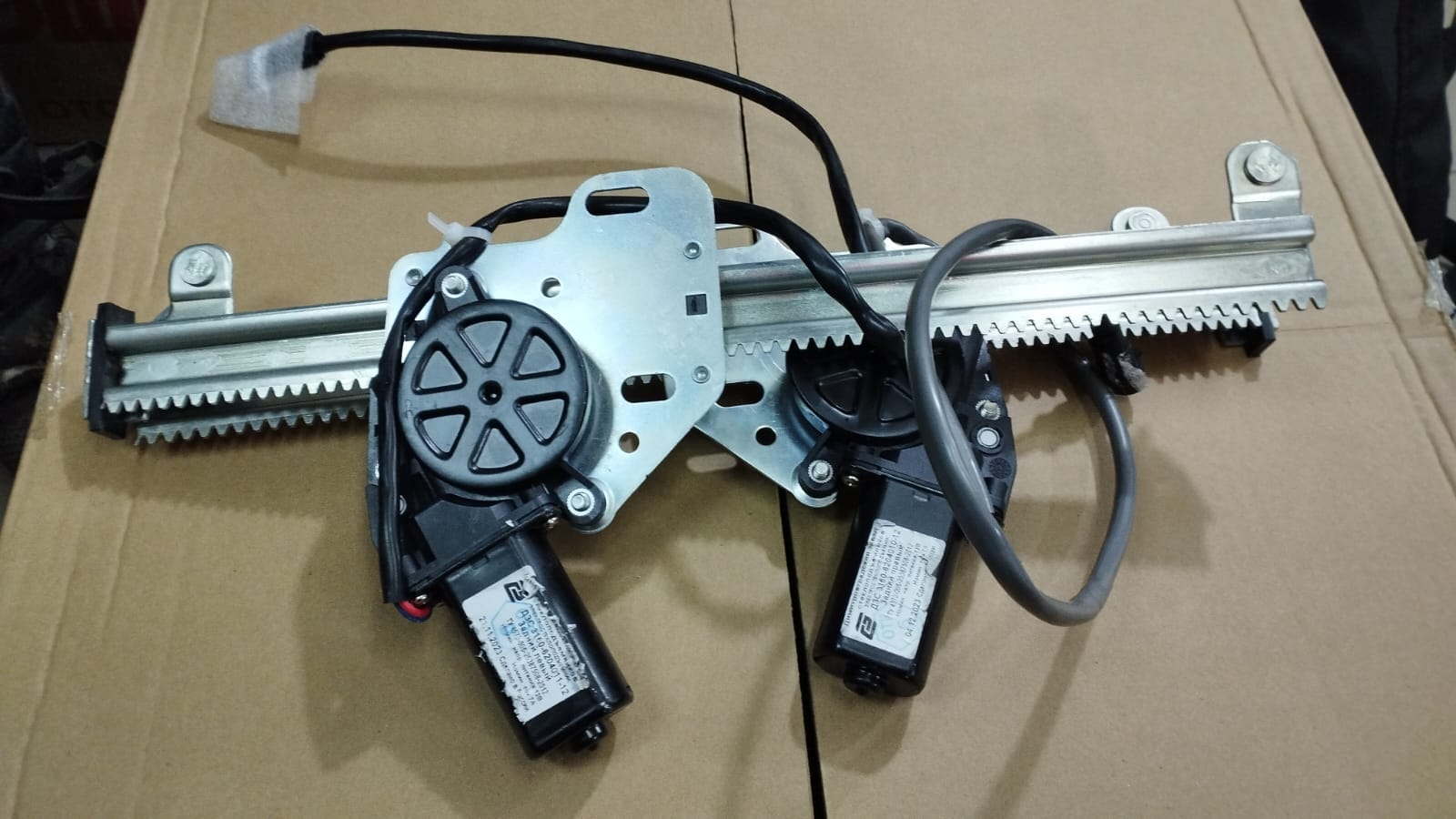 Стеклоподъемники УАЗ patriot — фото 3