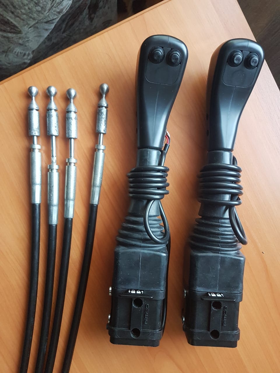 Джойстик управления гидрораспределителем NIMCO (две кнопки) для спецтехники — фото 10