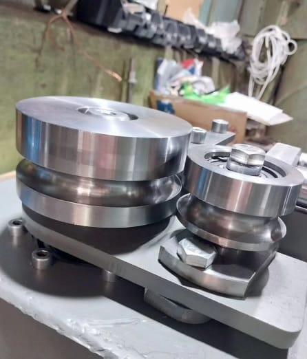 Станок Голиаф Flex-90  для гибки профильных и круглых труб