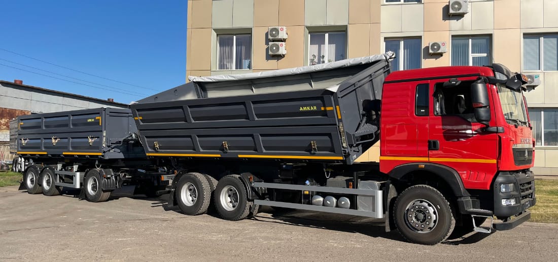 Самосвал AMKAR-658986-40 на шасси HOWO  колёсная формула 6х4. Продажа по цене завода.
