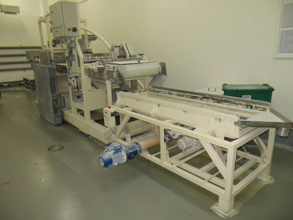 Резка для сухофруктов . Peha, Germany