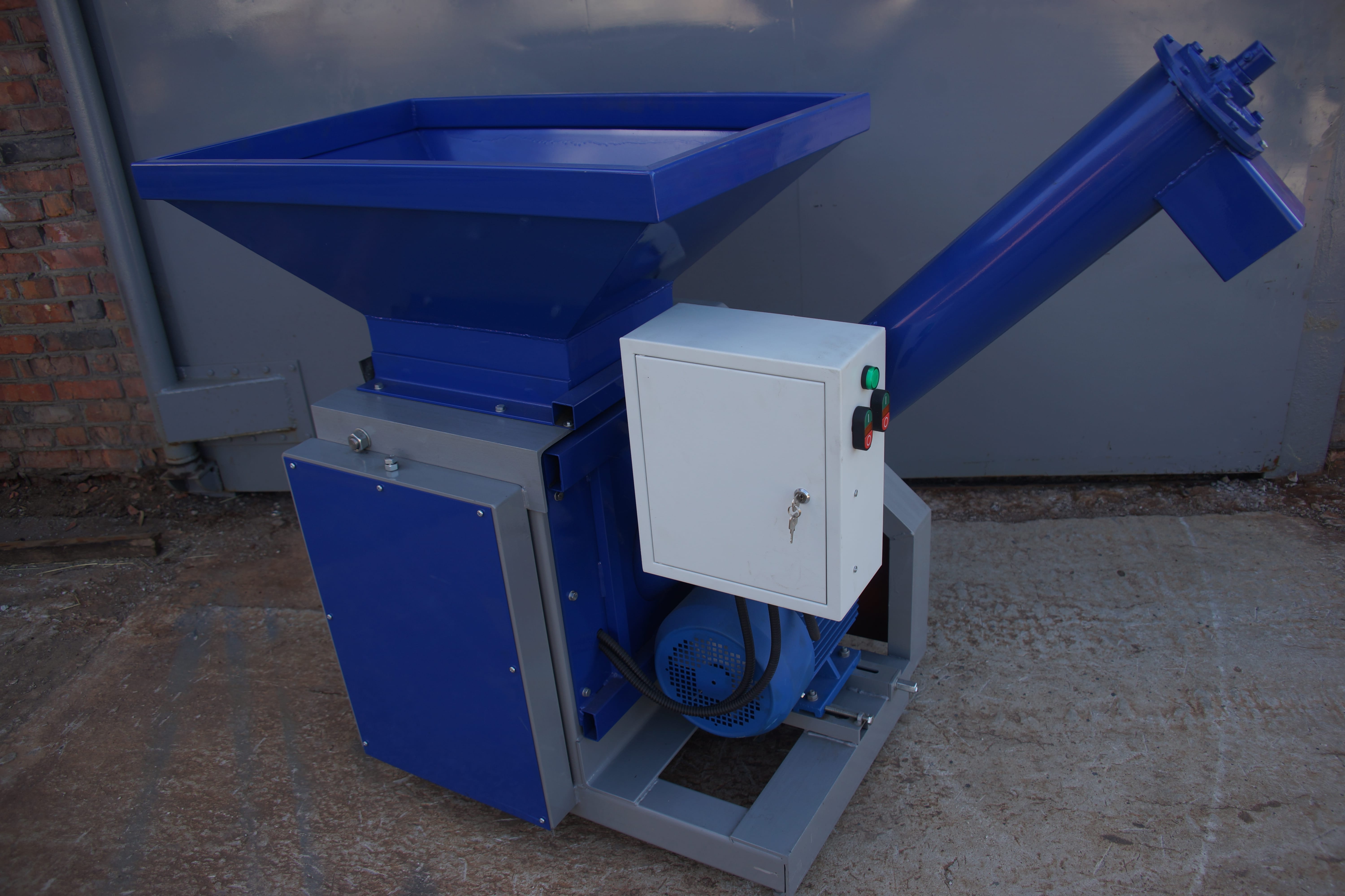 Дробилка вальцовая для зерна ДВ-300, Двигатель 7,5 кВт — фото 2