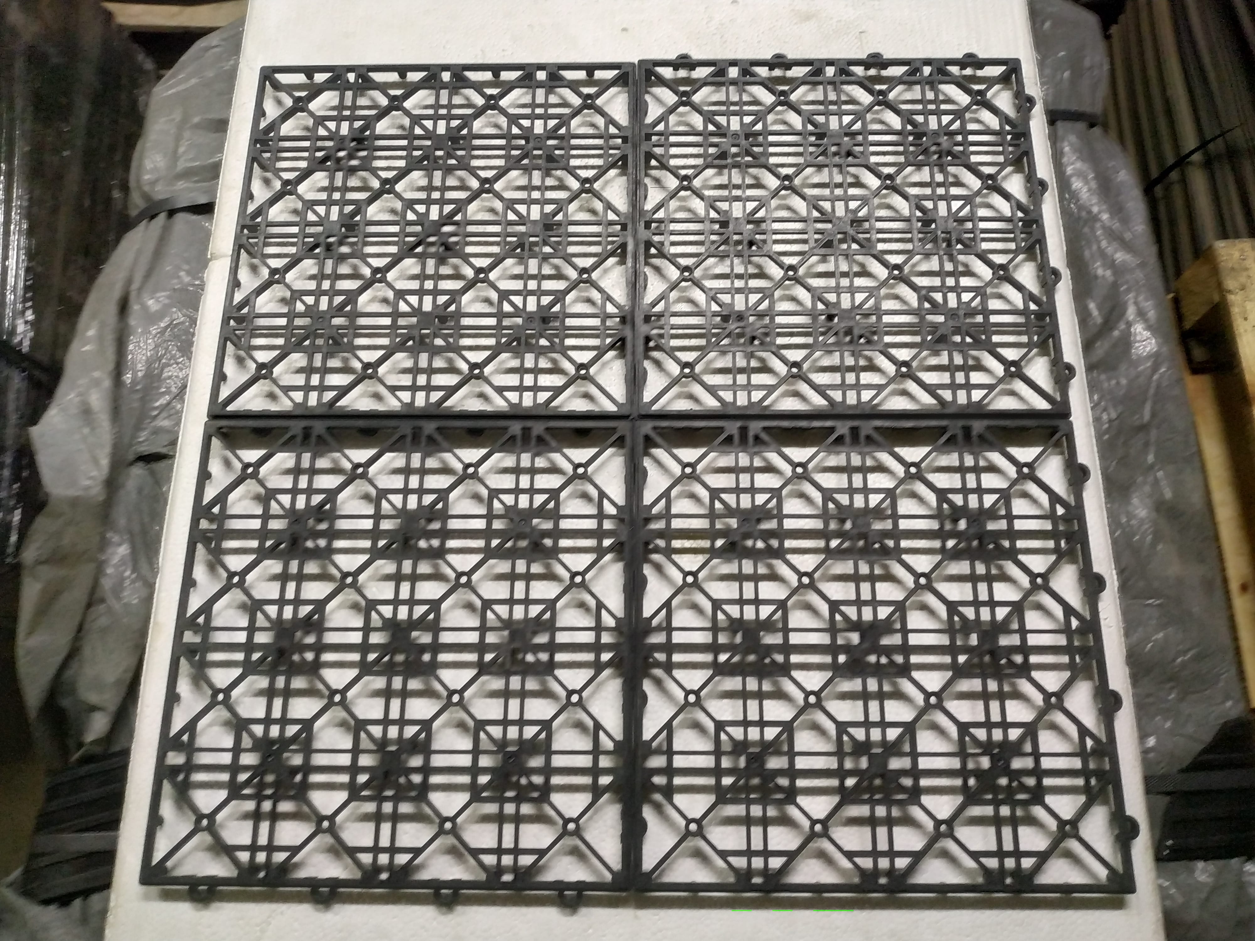 Основа решетка для крепления садового паркета — фото 4