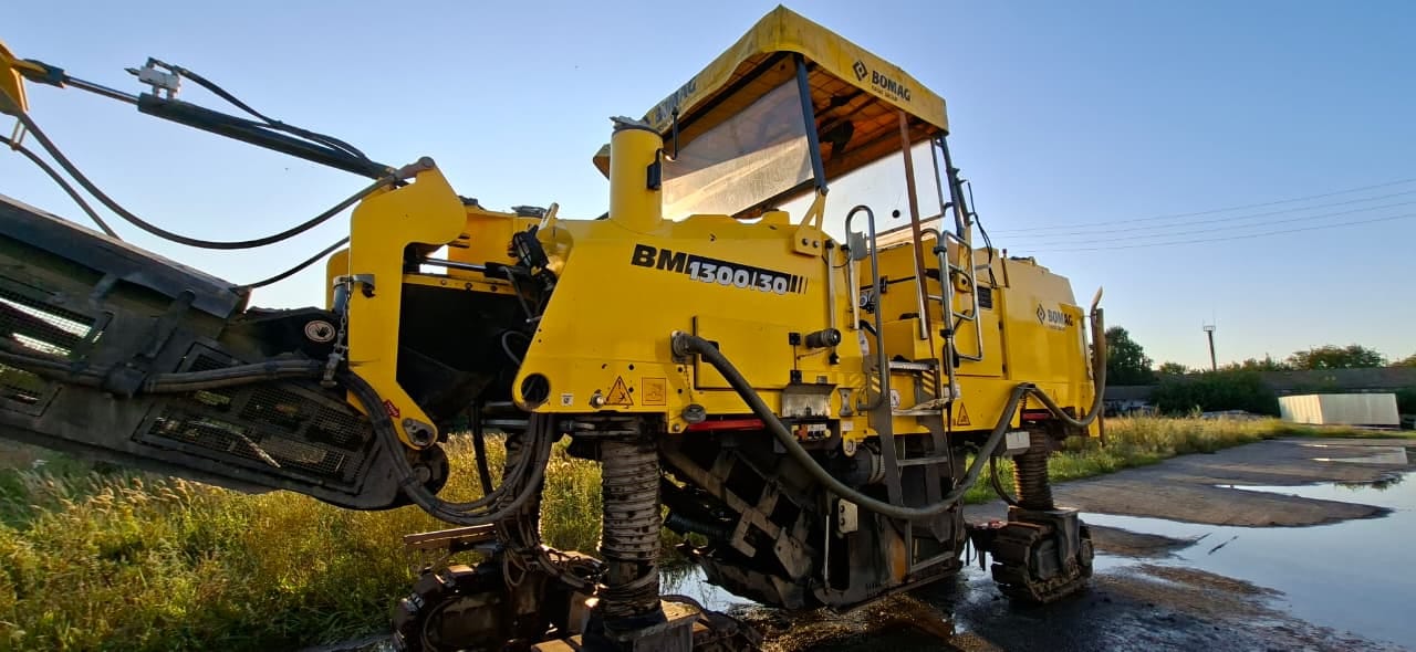 Фреза дорожная BOMAG BM1300-30 Италия — фото 3