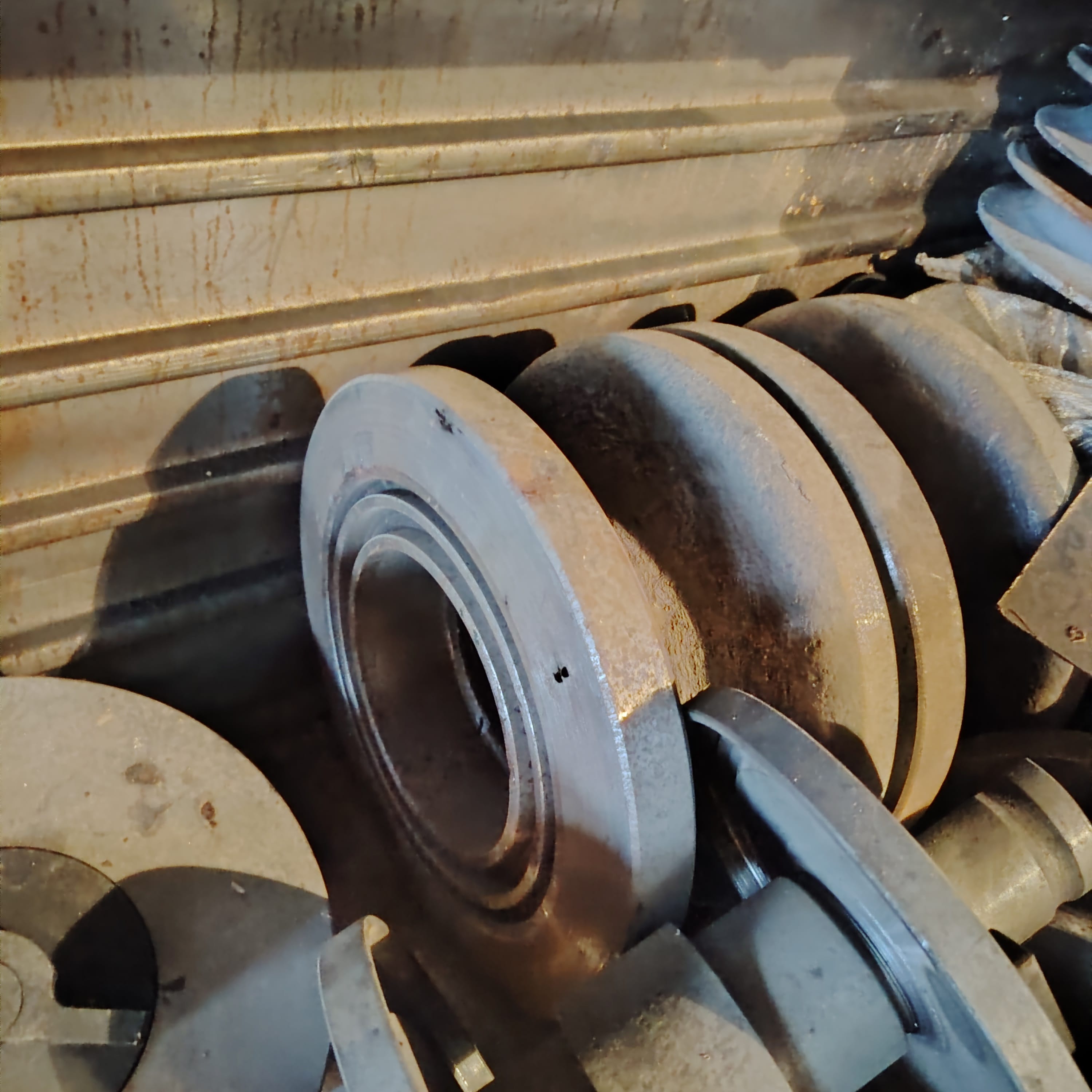 Запасные части к гусеничным кранам МКГ, РДК, ДЭК — фото 5