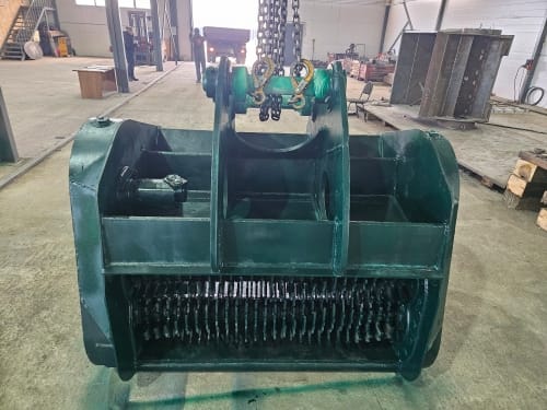 Ковш просеивающий для влажной глины