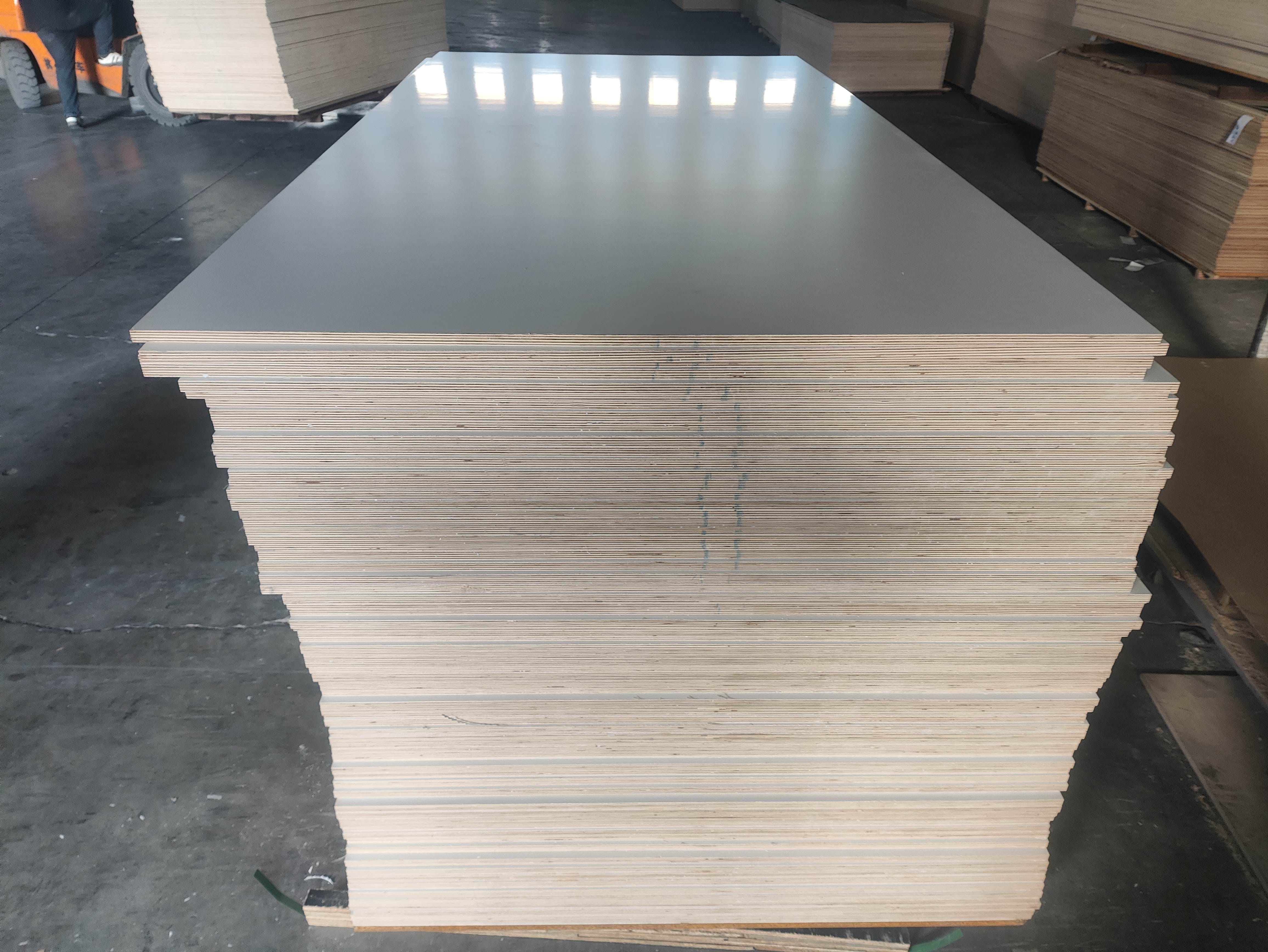 Фанера ламинированная 2440*1220*16мм