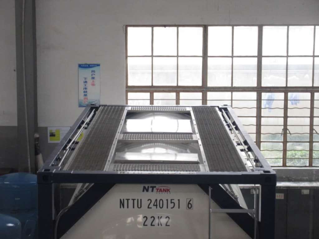 Танк-контейнер тип Т11 объём 24м3 для перевозки жидких пищевых продуктов, новый. — фото 3