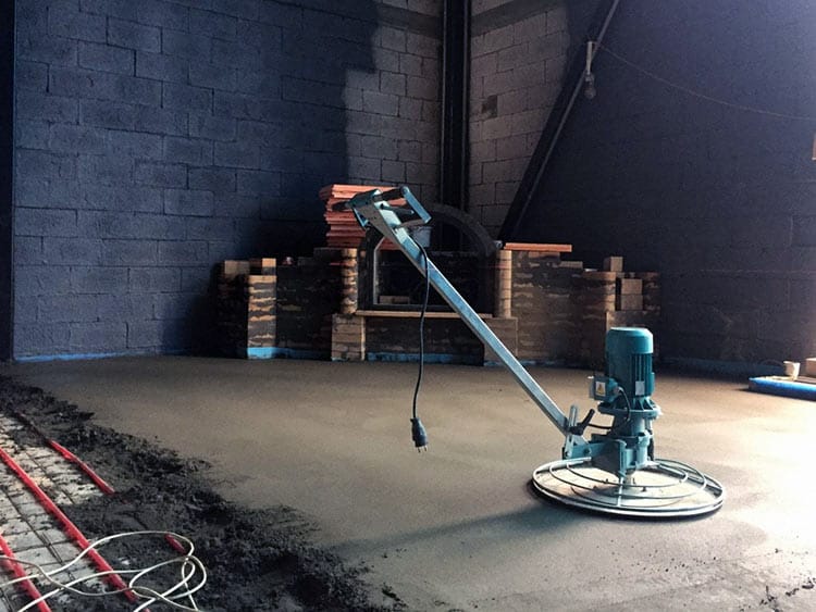 Полусухая стяжка пола, механизированная стяжка в Пензе
