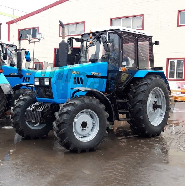 МТЗ 1221.3 - трактор, с которым работа в радость