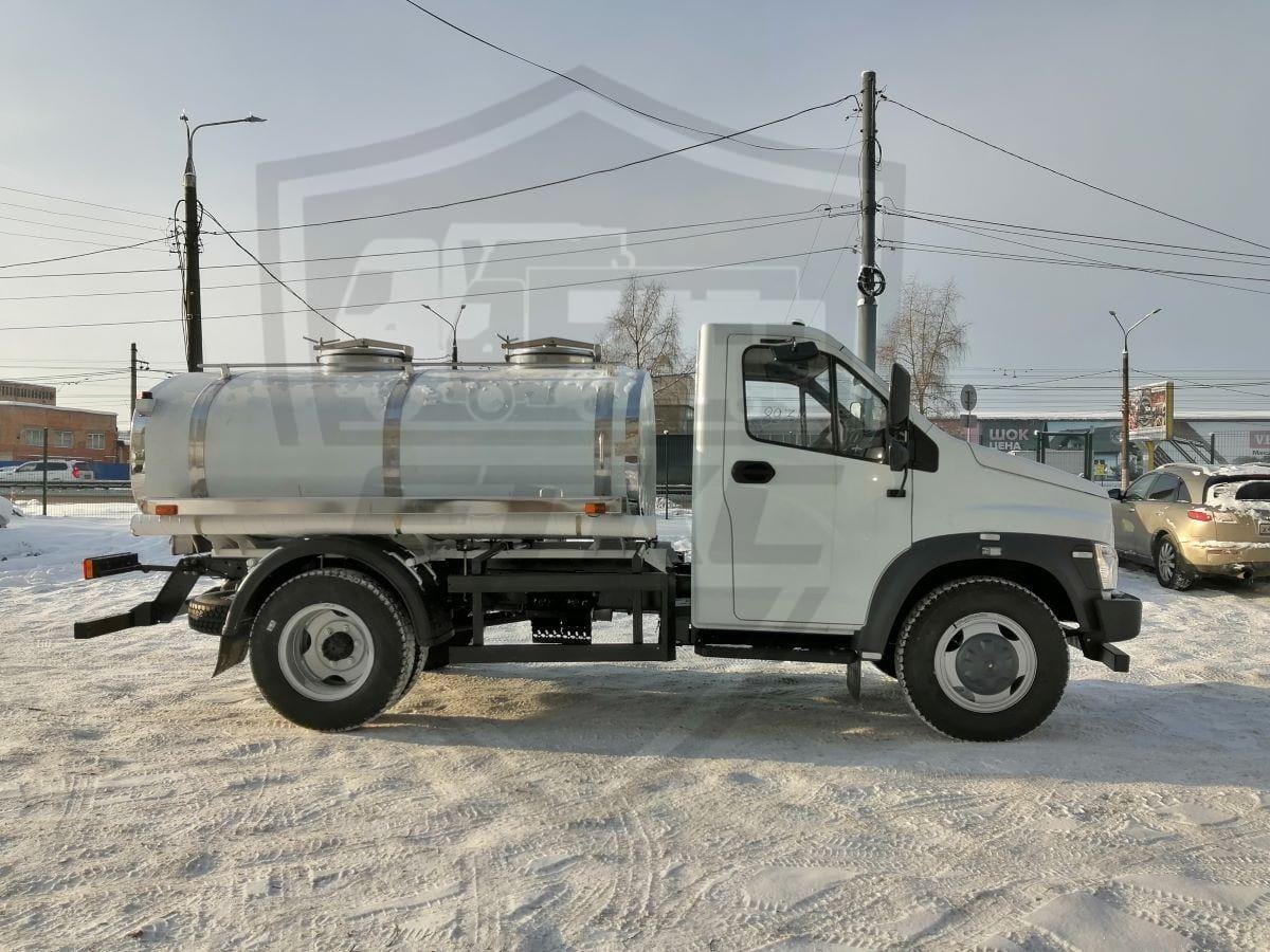 Автоцистерна  молоковоз  на  базу С41R13 (Газон Некст)