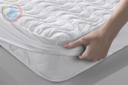 Химчистка наматрасника детского