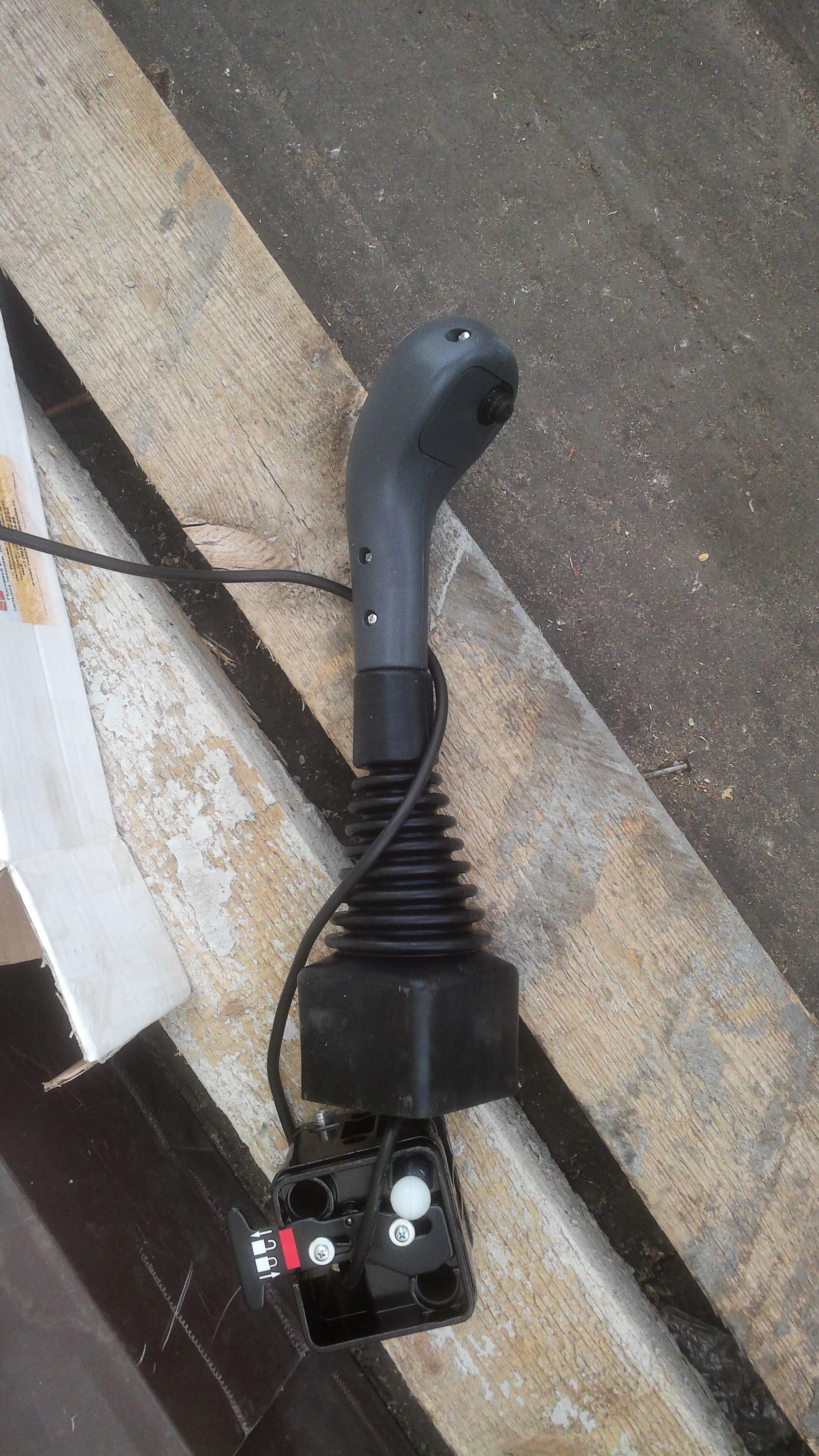 Трос управления гидрораспределителем (резьба-шар) INDEMAR (IT-731922) — фото 12