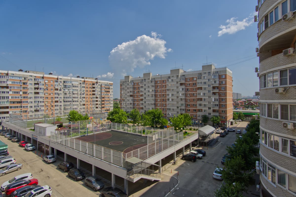 Просторная 2-комнатная квартира в развитом районе — фото 2