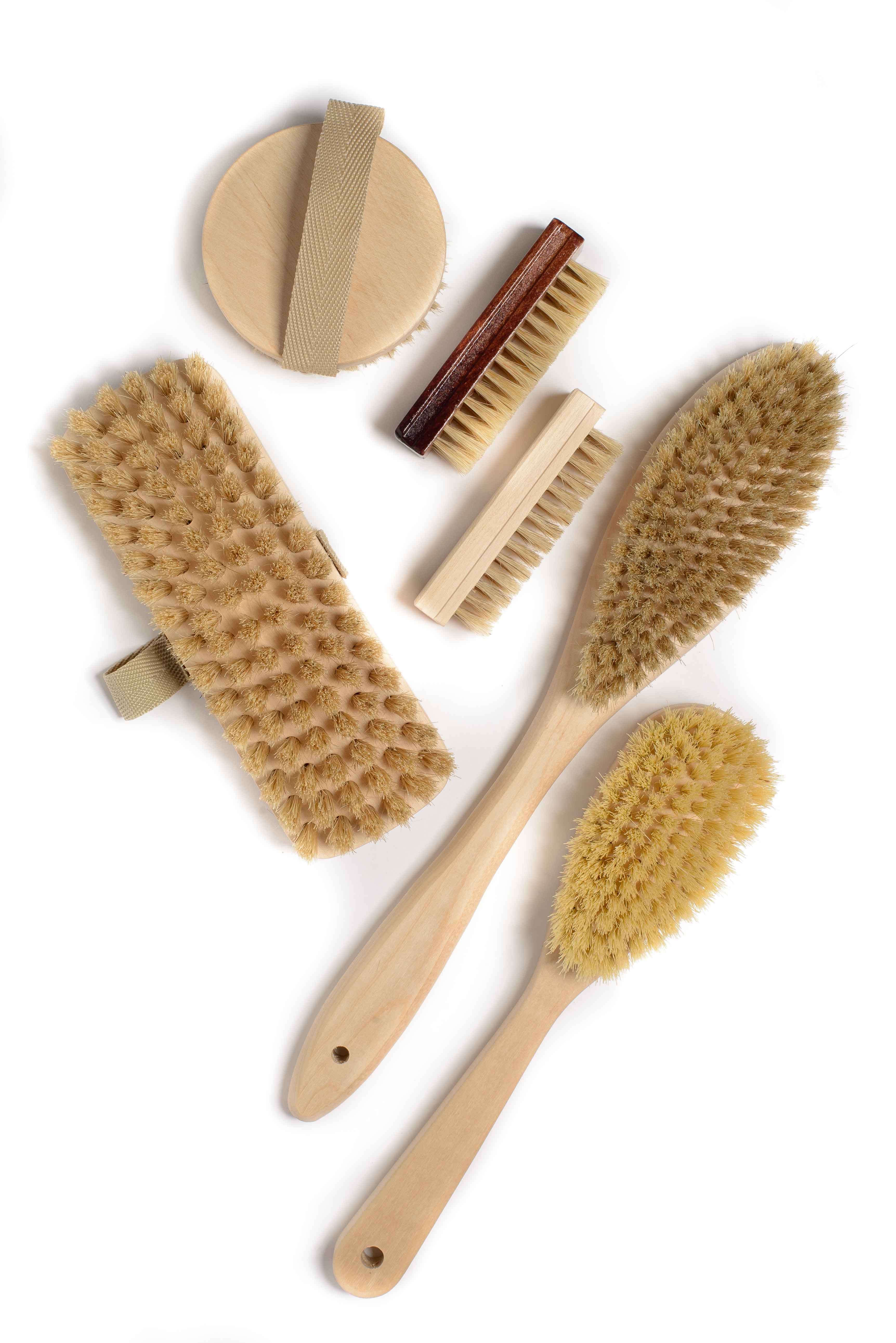 Щетка для сухого массажа из натуральной щетины