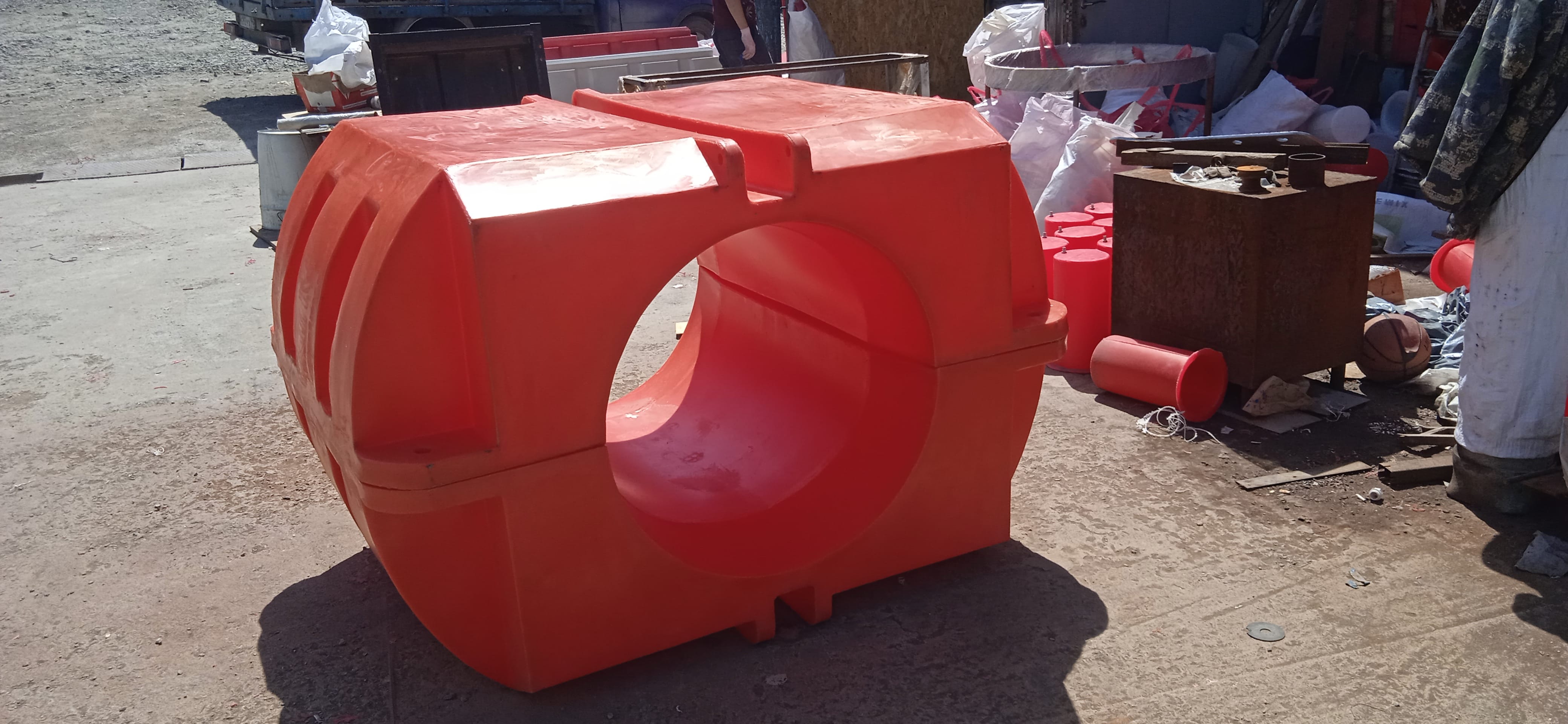 Поплавки ПЭ для пульпопровода и понтонов Доставка по России — фото 2