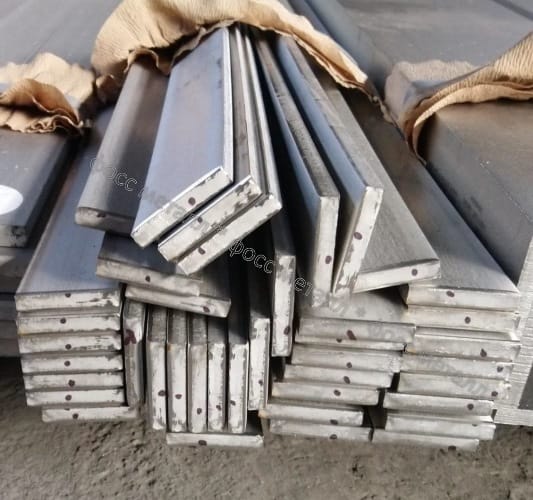 Полоса нержавеющая  50х3  AISI 304 матовая горячекатаная длина 3м