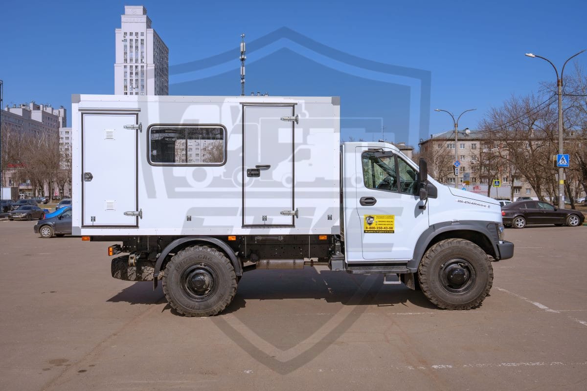 Передвижная мастерская  со сварочным генератором