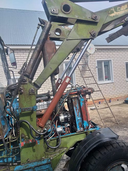 Гидроцилиндр стрелы погрузчика для экскаваторов ЭО-2626 МТЗ — фото 2