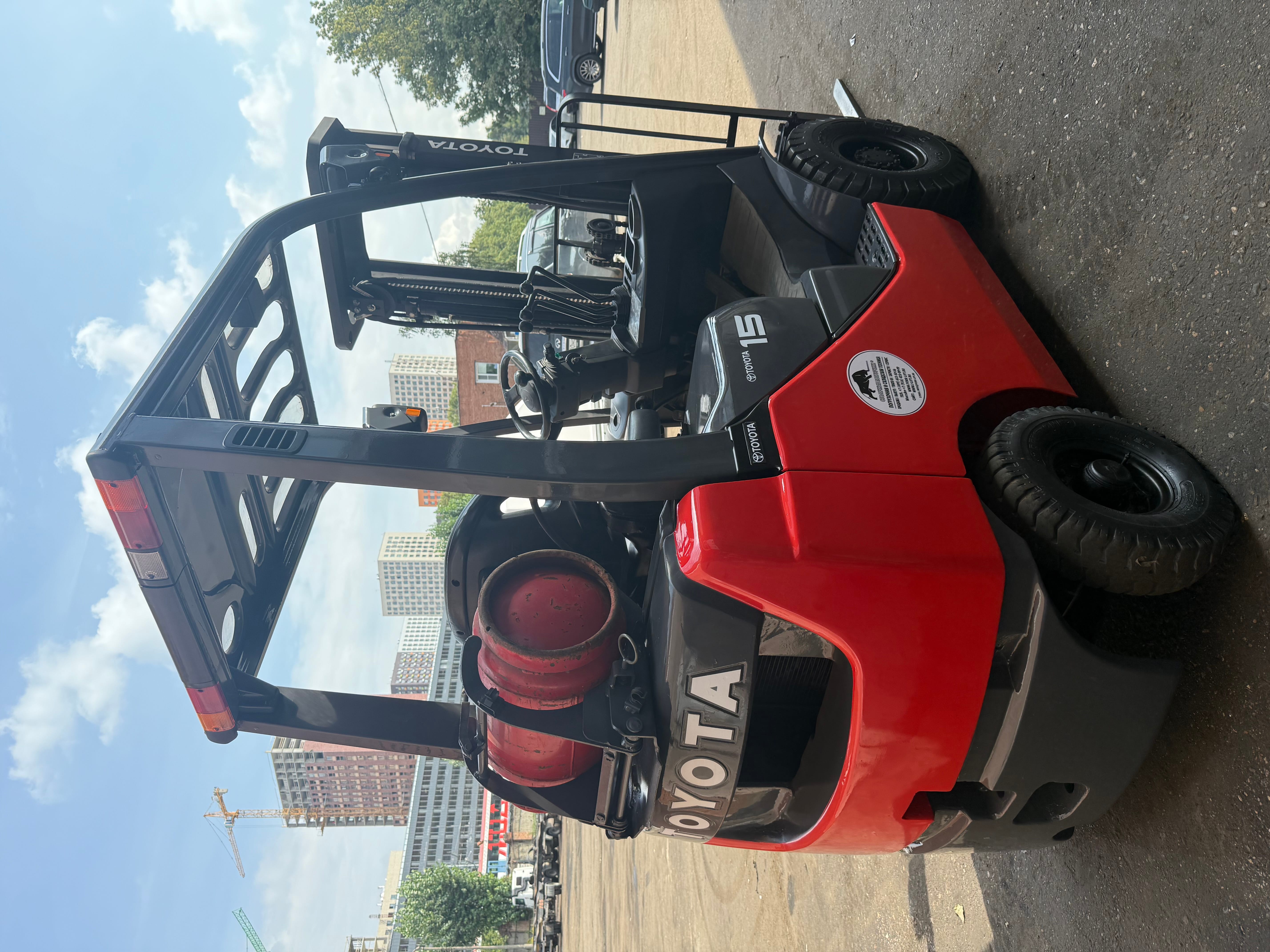 Вилочный автопогрузчик Toyota 32-8FG15 — фото 3