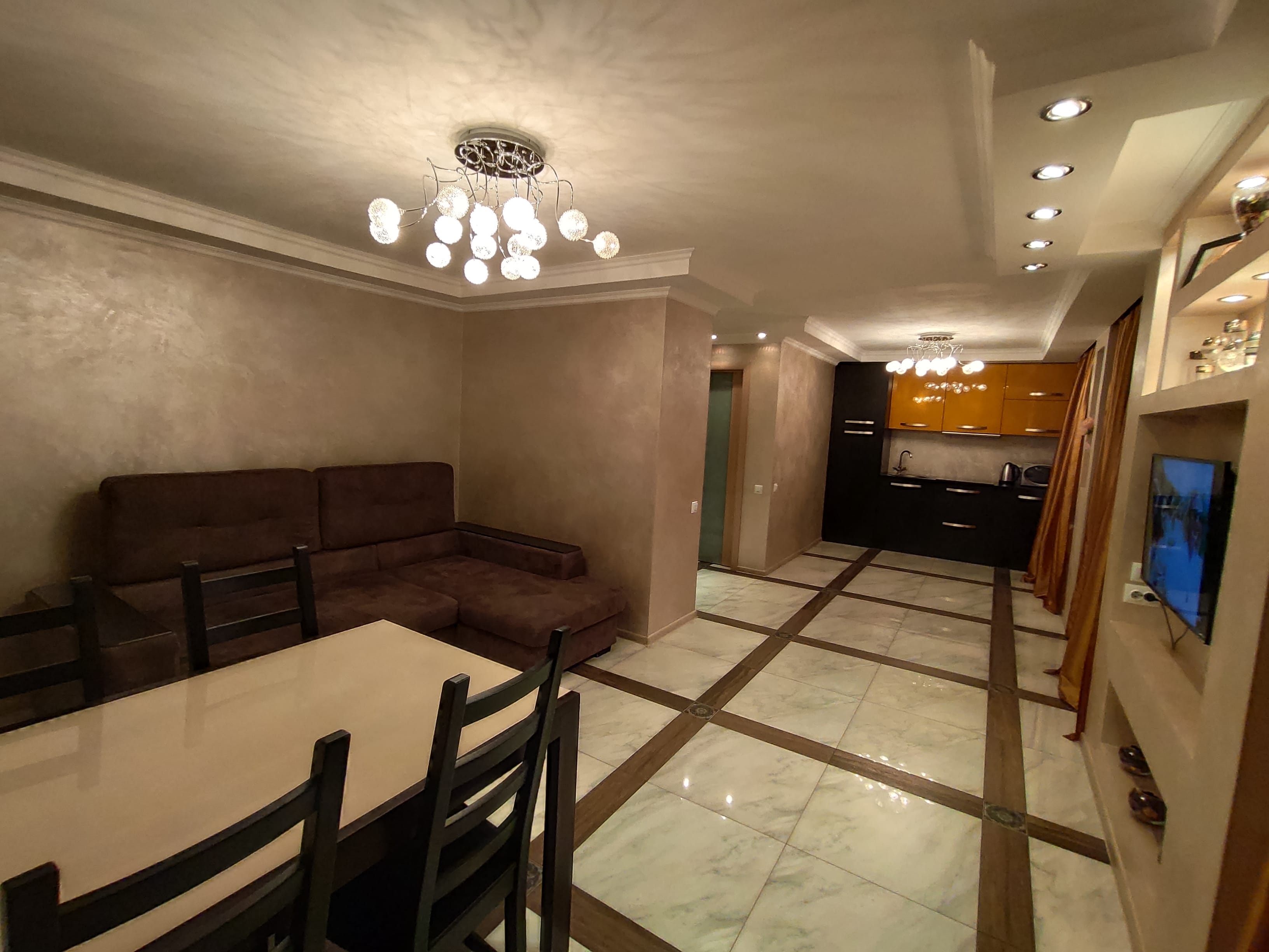 Роскошная двухкомнатная квартира-студия класса люкс c джакузи Николая Панова 50 — фото 5