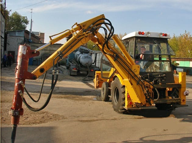 Гидромолот ГПМ-120 для экскаваторов ЭО-2621, ЭО-2626 МТЗ, ЮМЗ