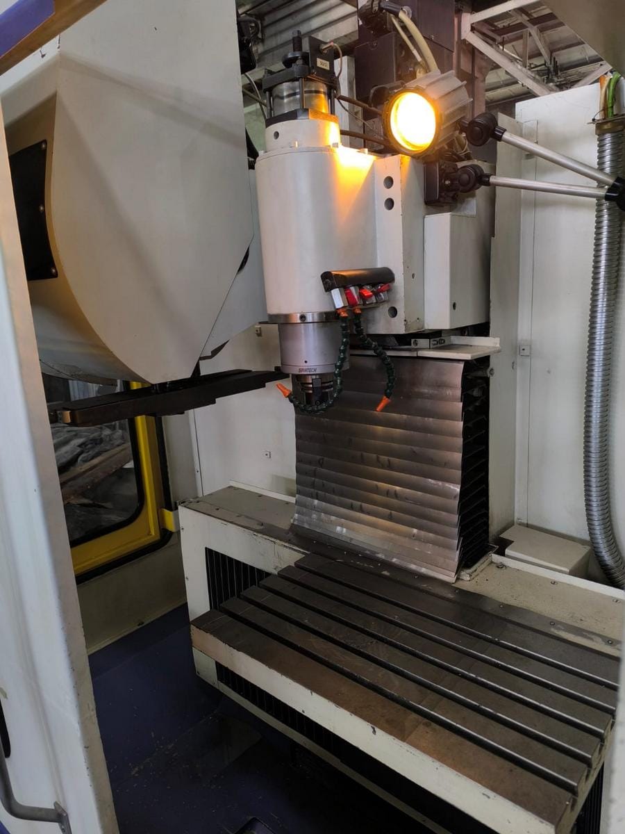 Станок вертикально-фрезерный ВМ133-20 с ЧПУ. — фото 4