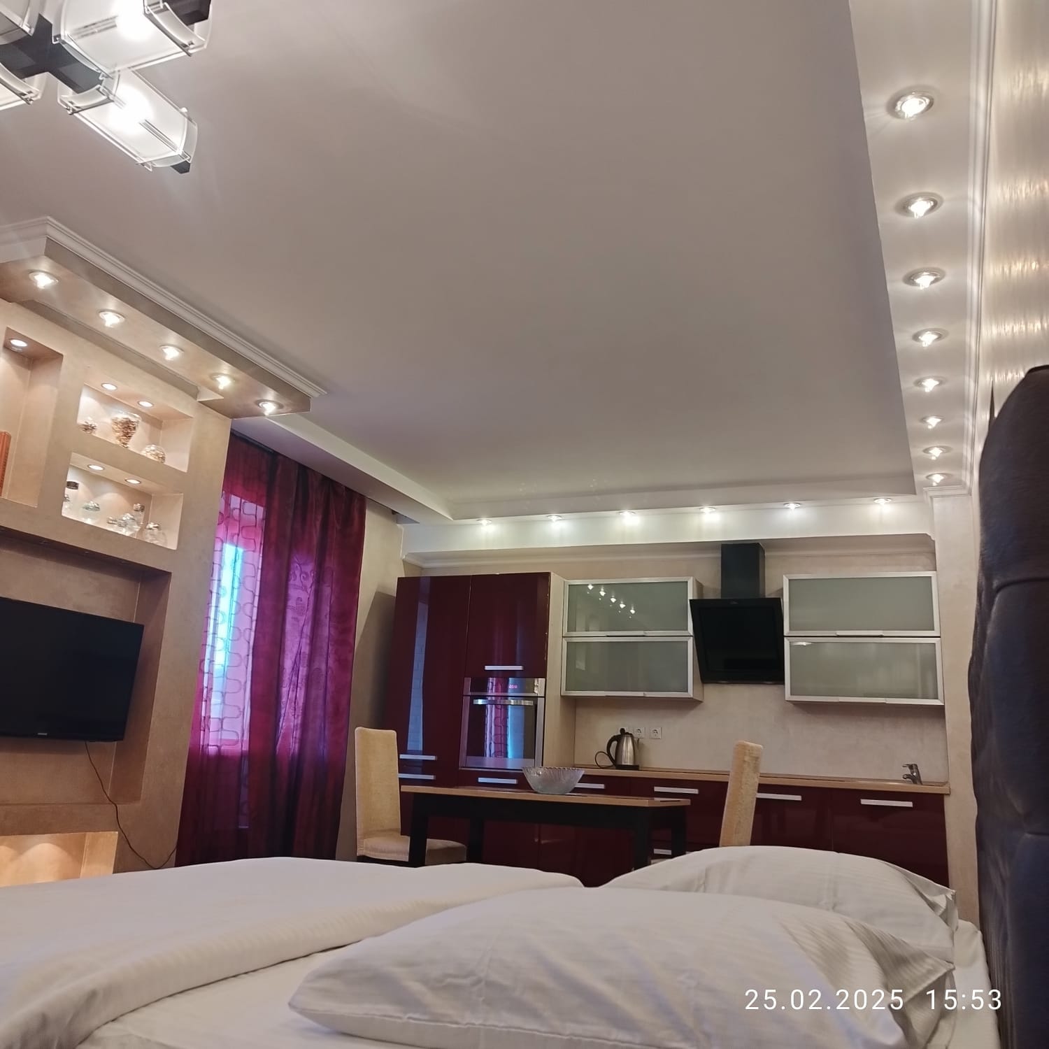 Сдам шикарную квартиру с джакузи на часы, ночь, сутки Шестая просека 157