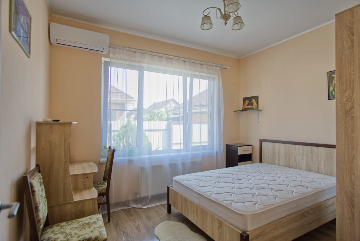 Современный дом с ремонтом и садом — фото 4