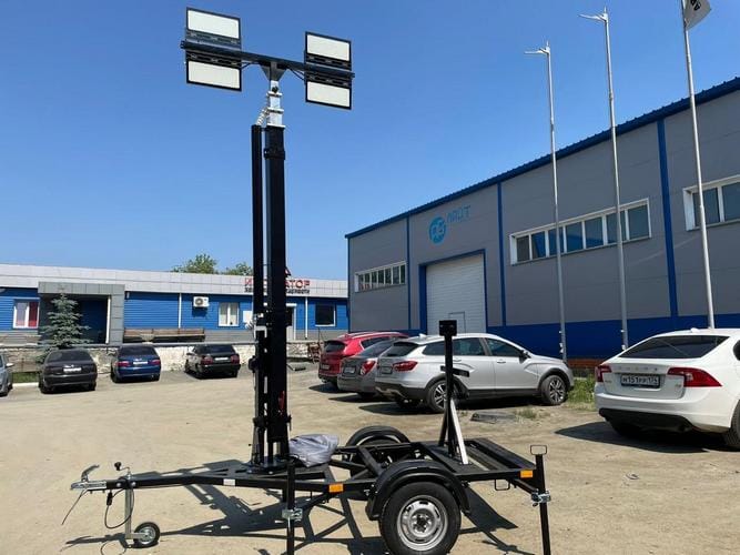 Осветительная мачта ПОУ-4x300LED-9.0M на прицепном шасси