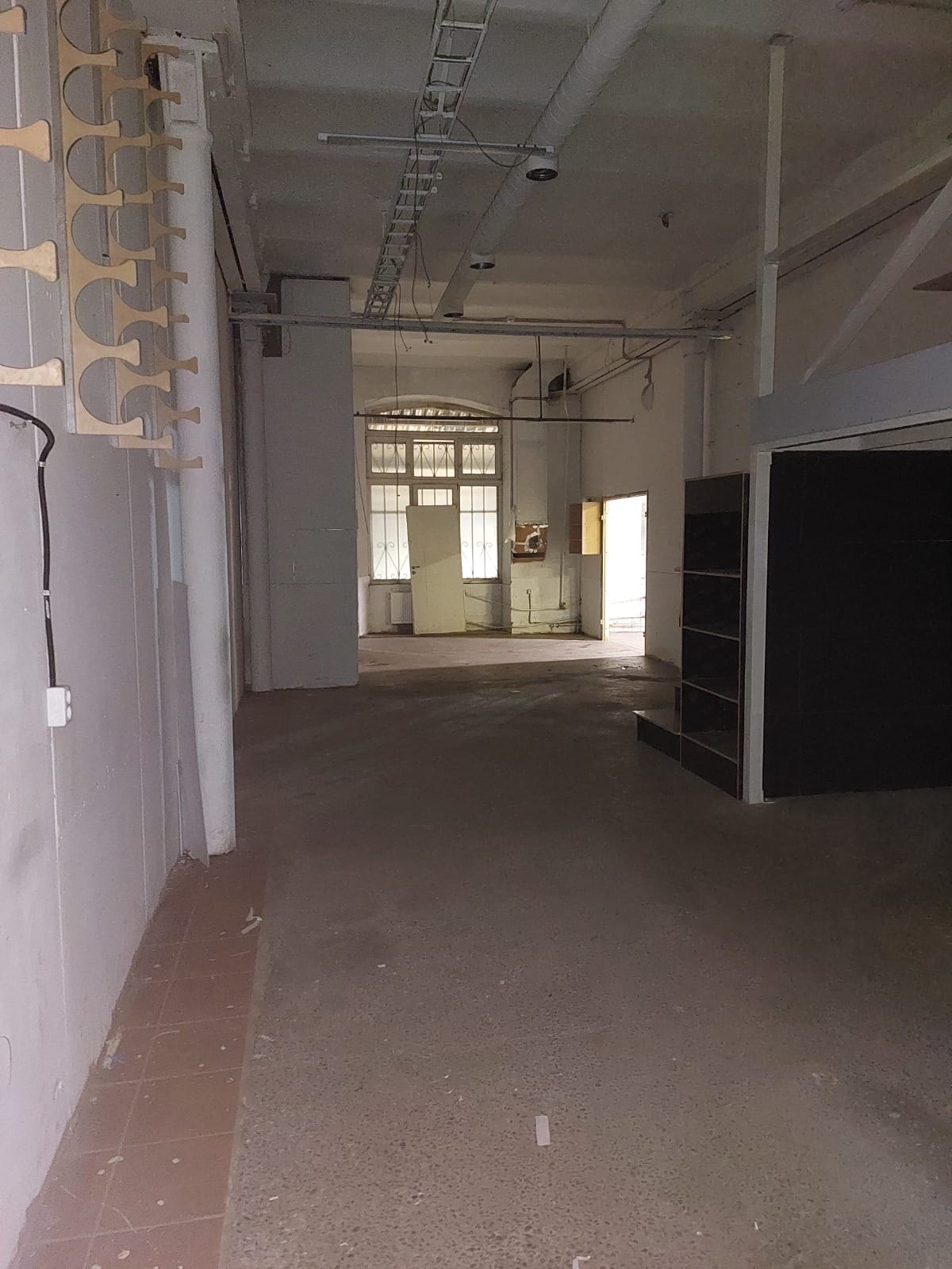 Под лёгкое или пищевое производство, косметику, лабораторию или склад. — фото 4