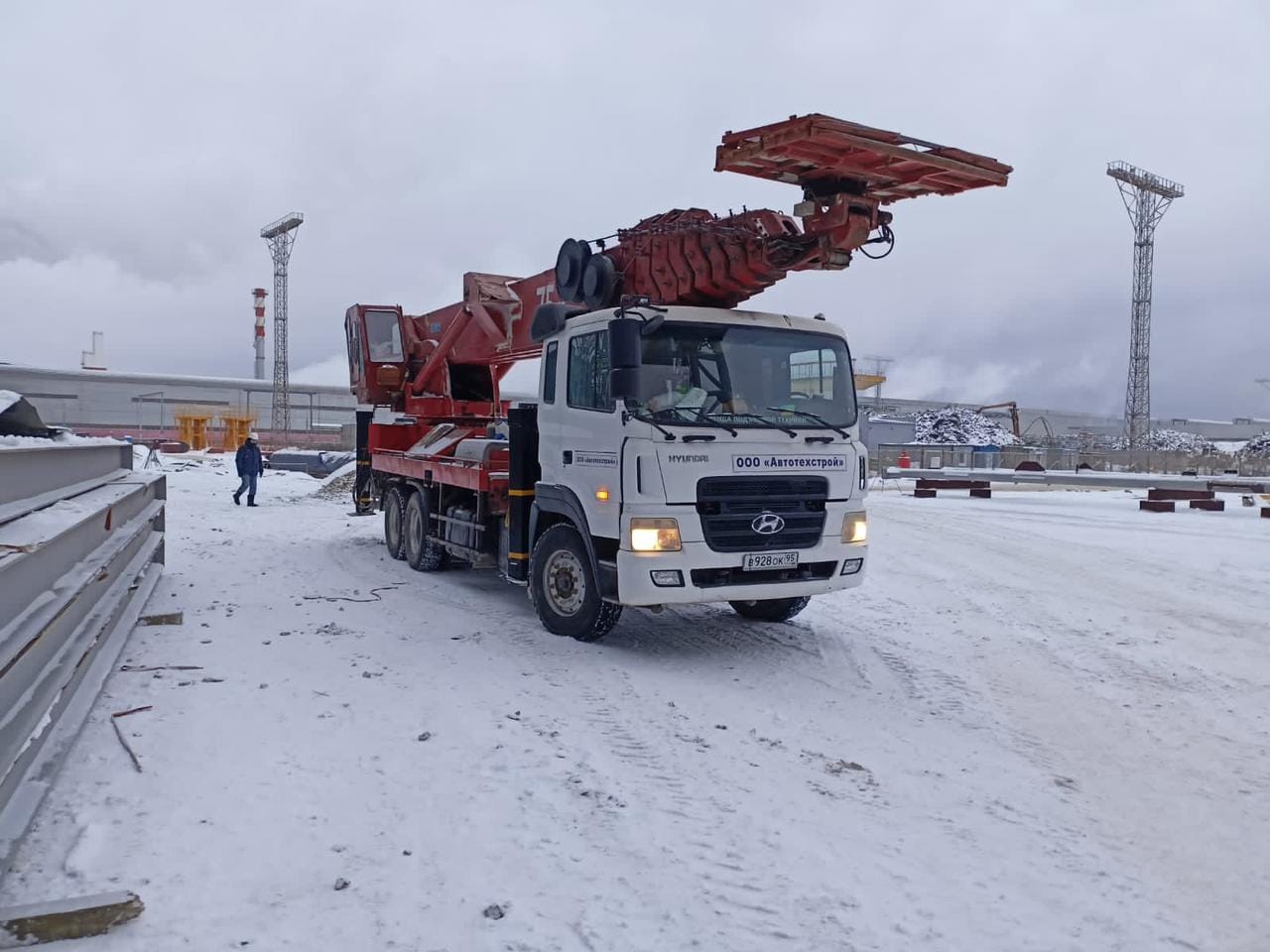 Аренда автовышки 70м