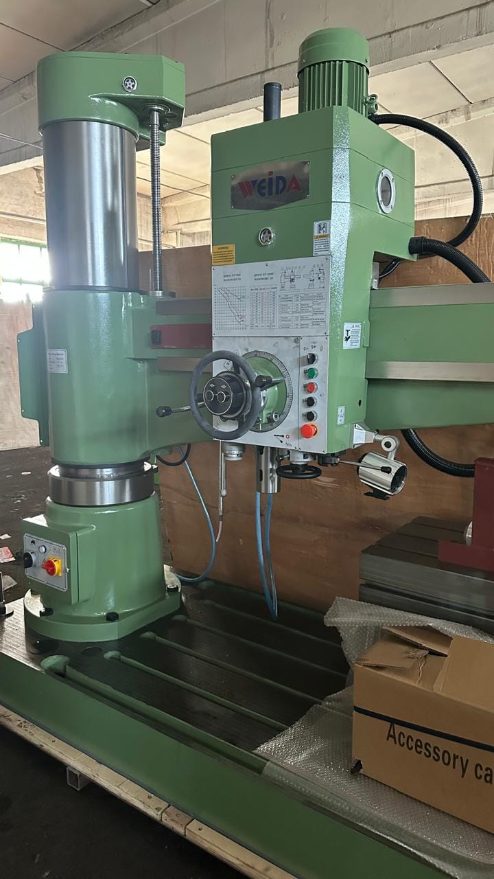 Радиально-сверлильный станок Z30125X40