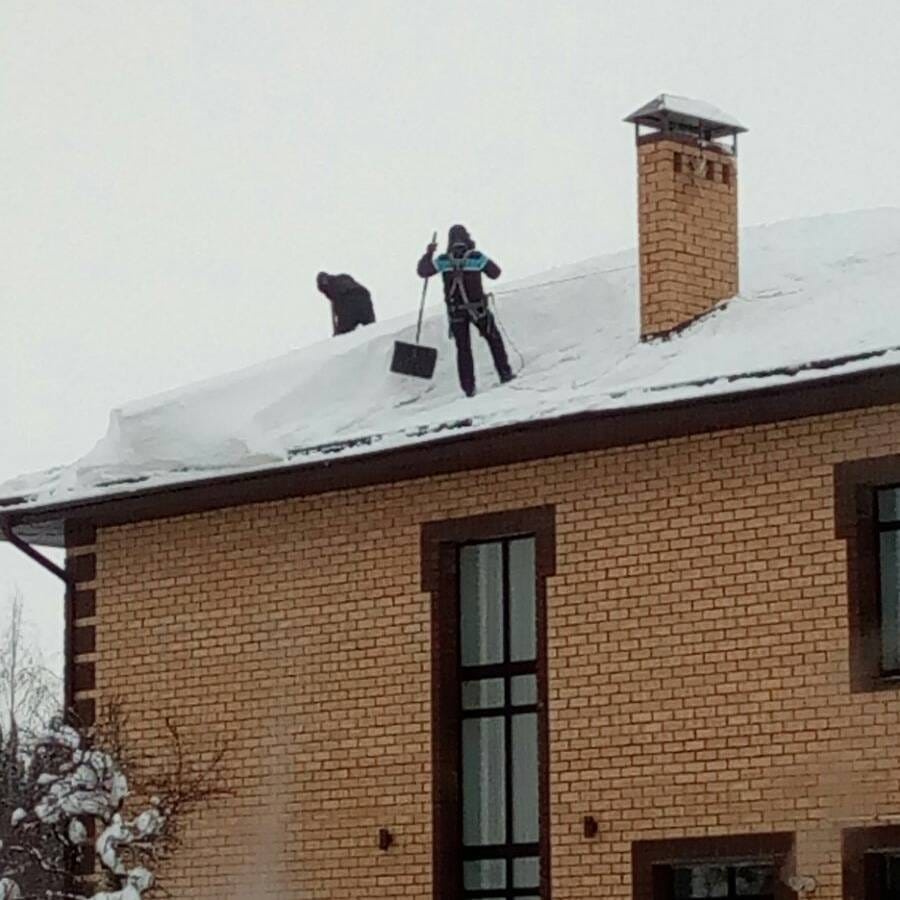 Уборка снега,          наледи,          сосулек