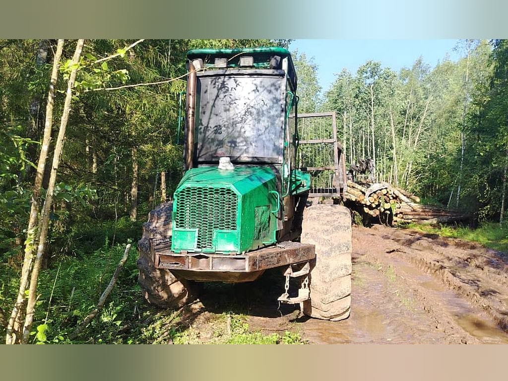 Форвардер Timberjack 1010, 2002 г, цепи, гусянки, х2 шт. — фото 5