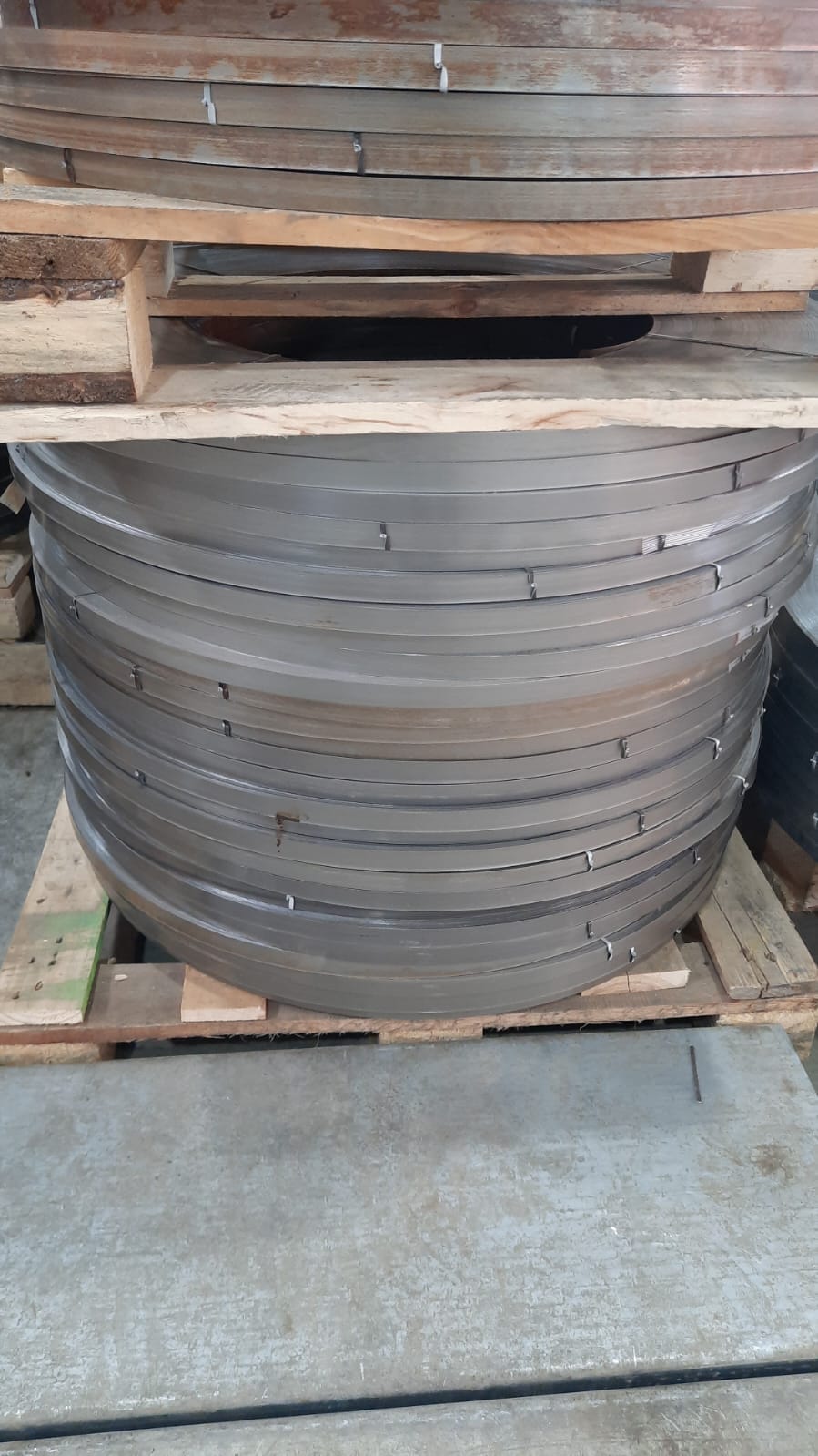 Лента стальная оц.    0, 7-0, 8х20мм