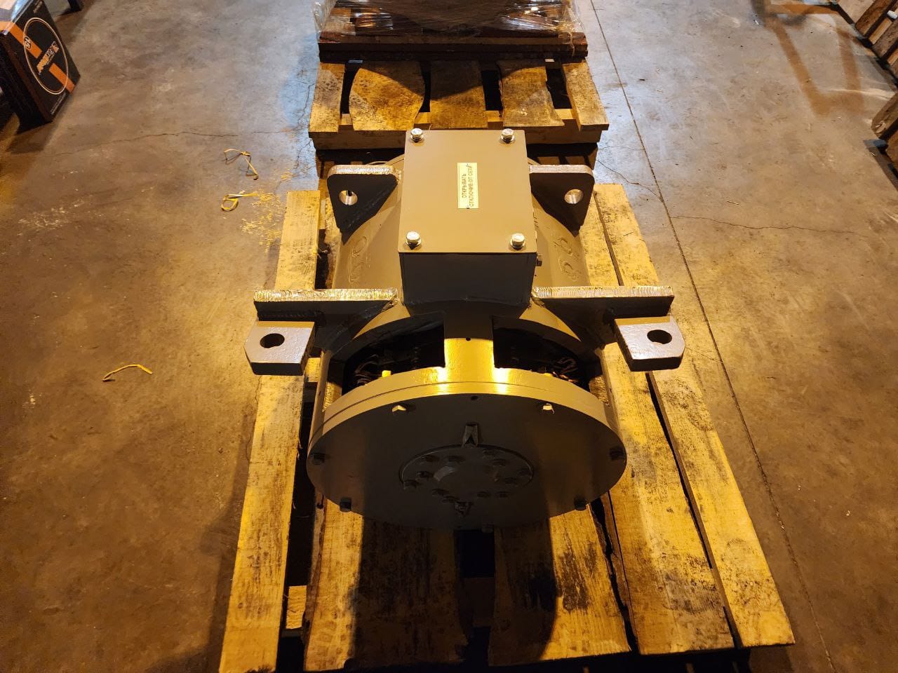 Электродвигатель ДТН 45/27 (45 кВт)