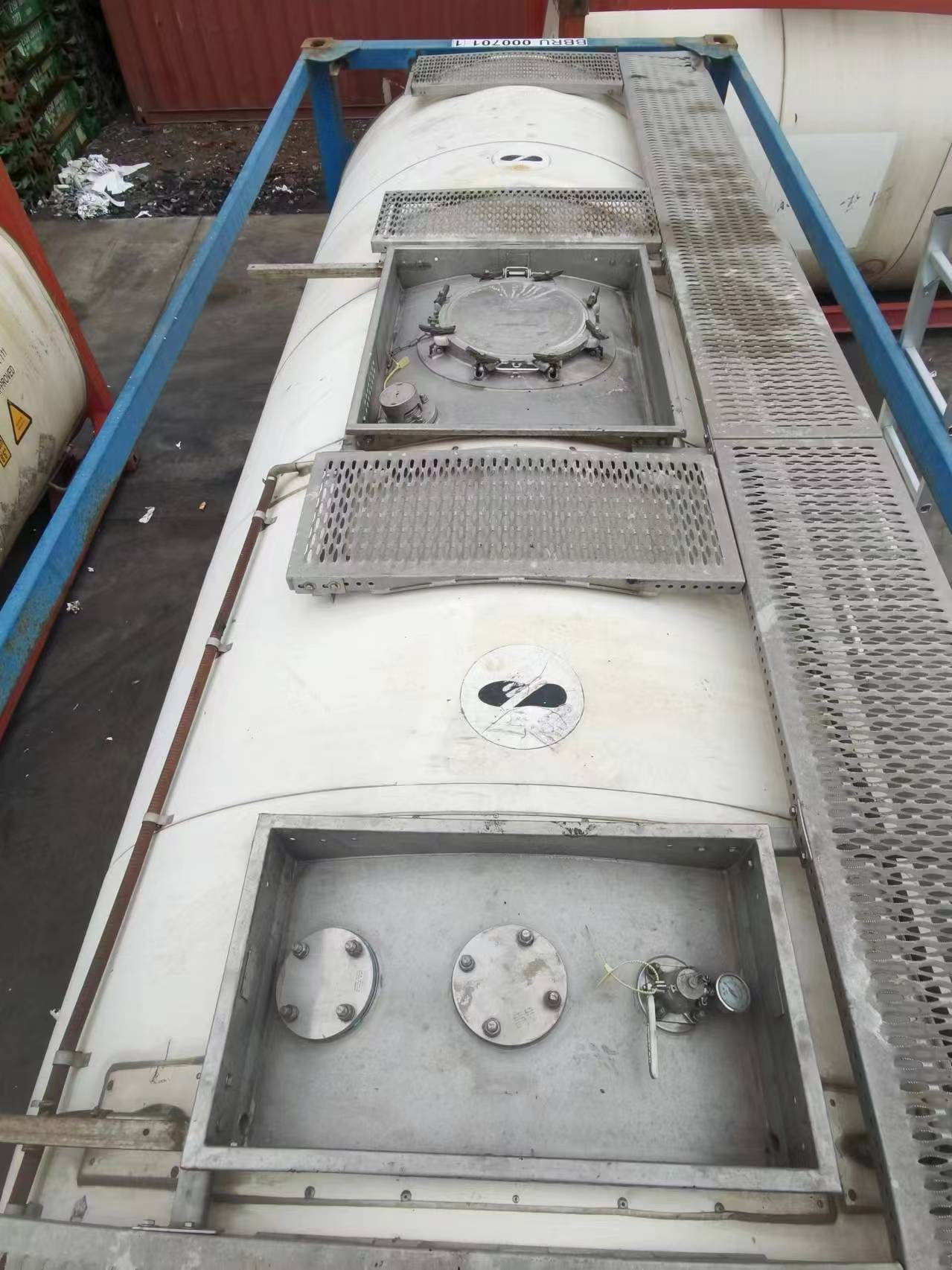 Танк-контейнер БУ 2017 год , 26 000 литров В Наличии — фото 6