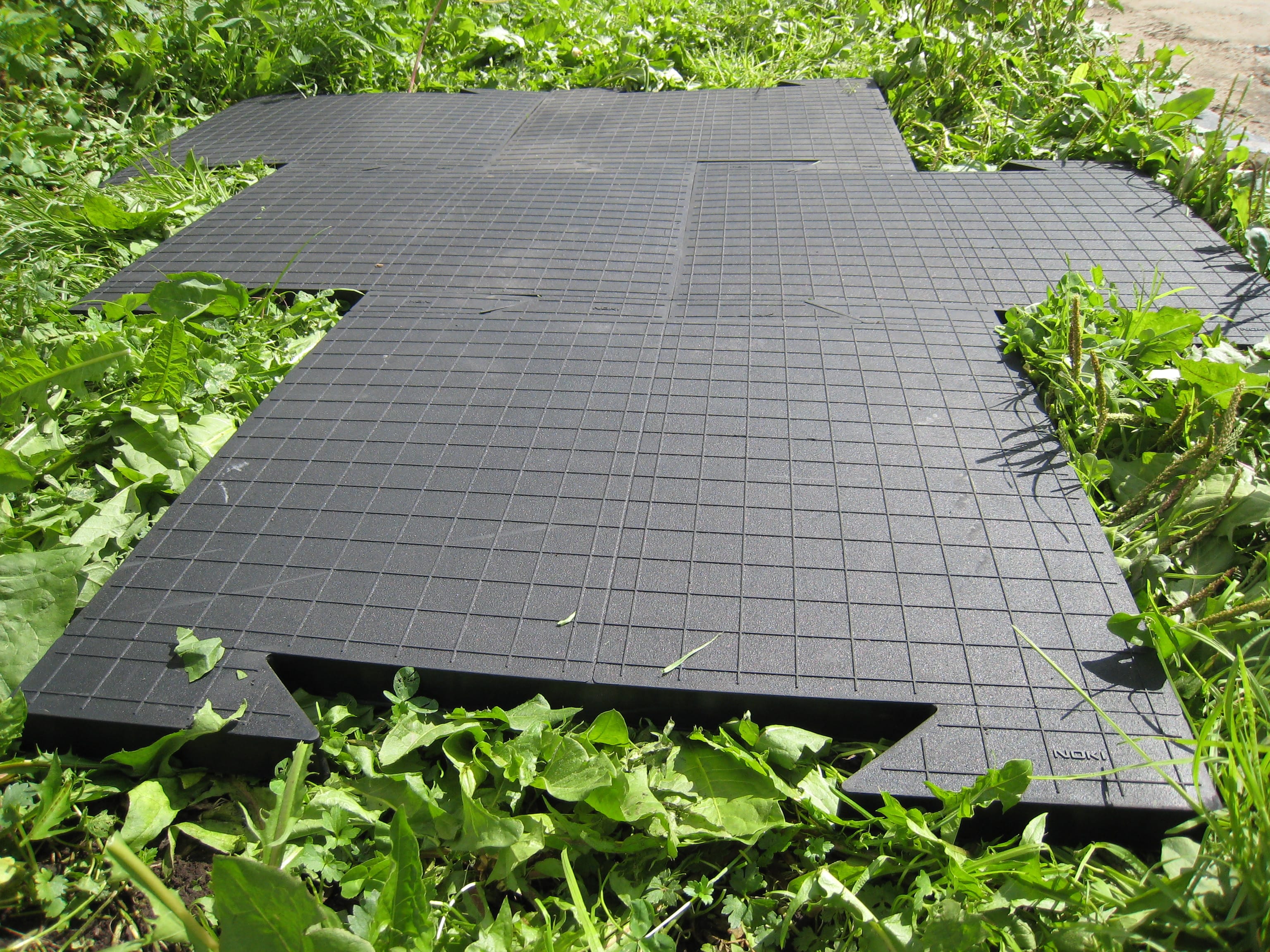 Напольное покрытие в спортивные залы с силовыми тренажерами со свободными весами — фото 4