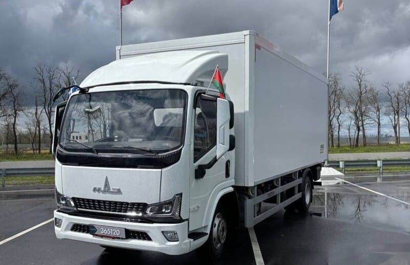 АВТОФУРГОН МАЗ грузоподъёмность 5.2 тонны