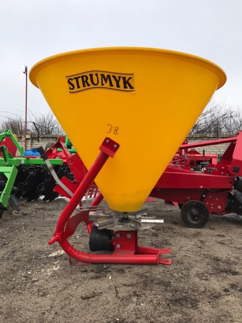 Разбрасыватель минеральных удобрений РУМ 500 Strumyk — фото 2