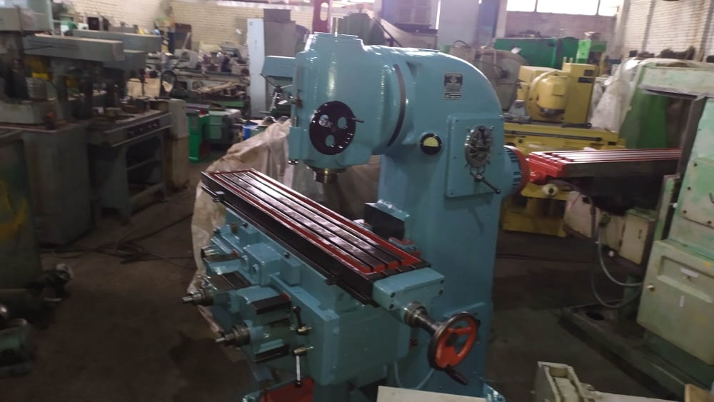 Вертикально-фрезерный станок F2-250