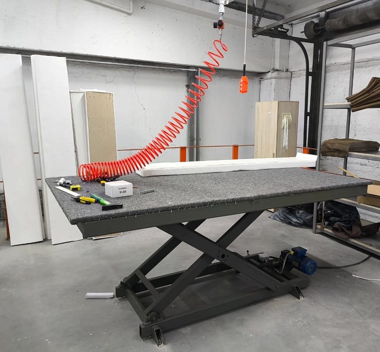 Стол подъемный ножничного типа с электроприводом — фото 6