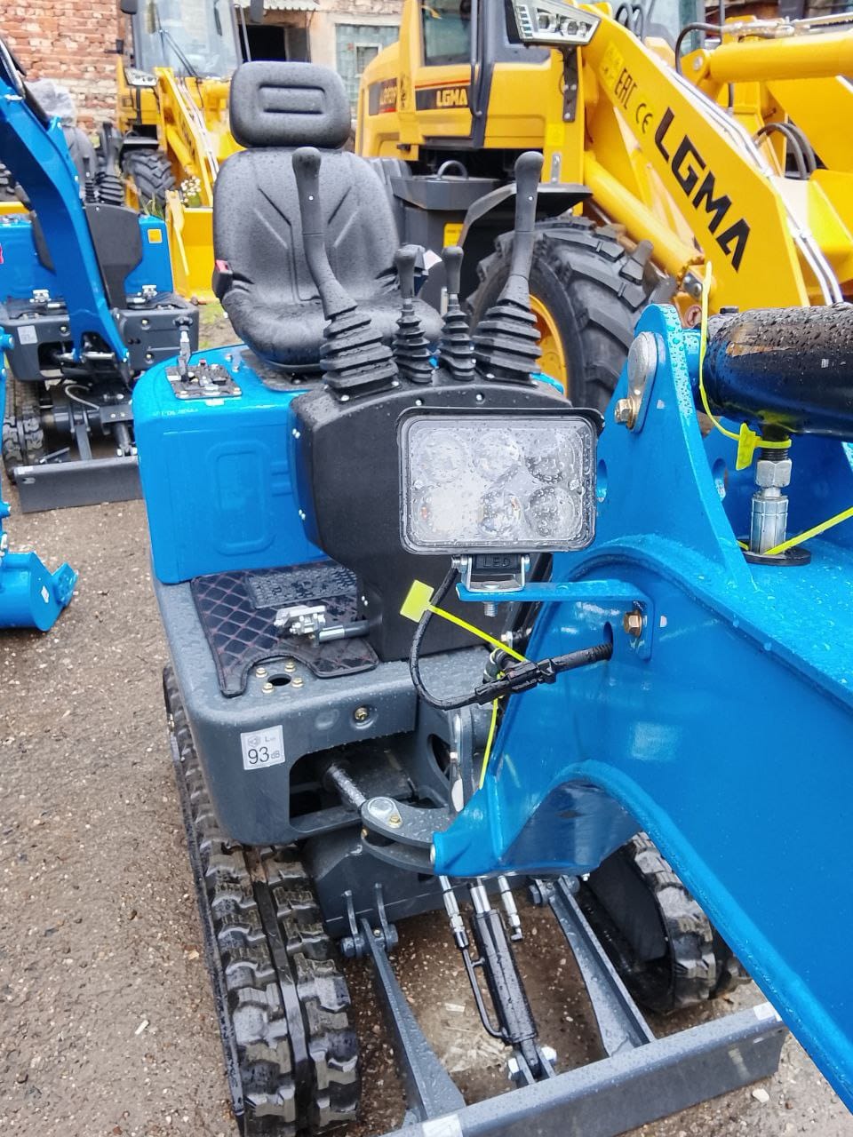 Продажа нового мини-экскаватора Rippa R10 5 — фото 5