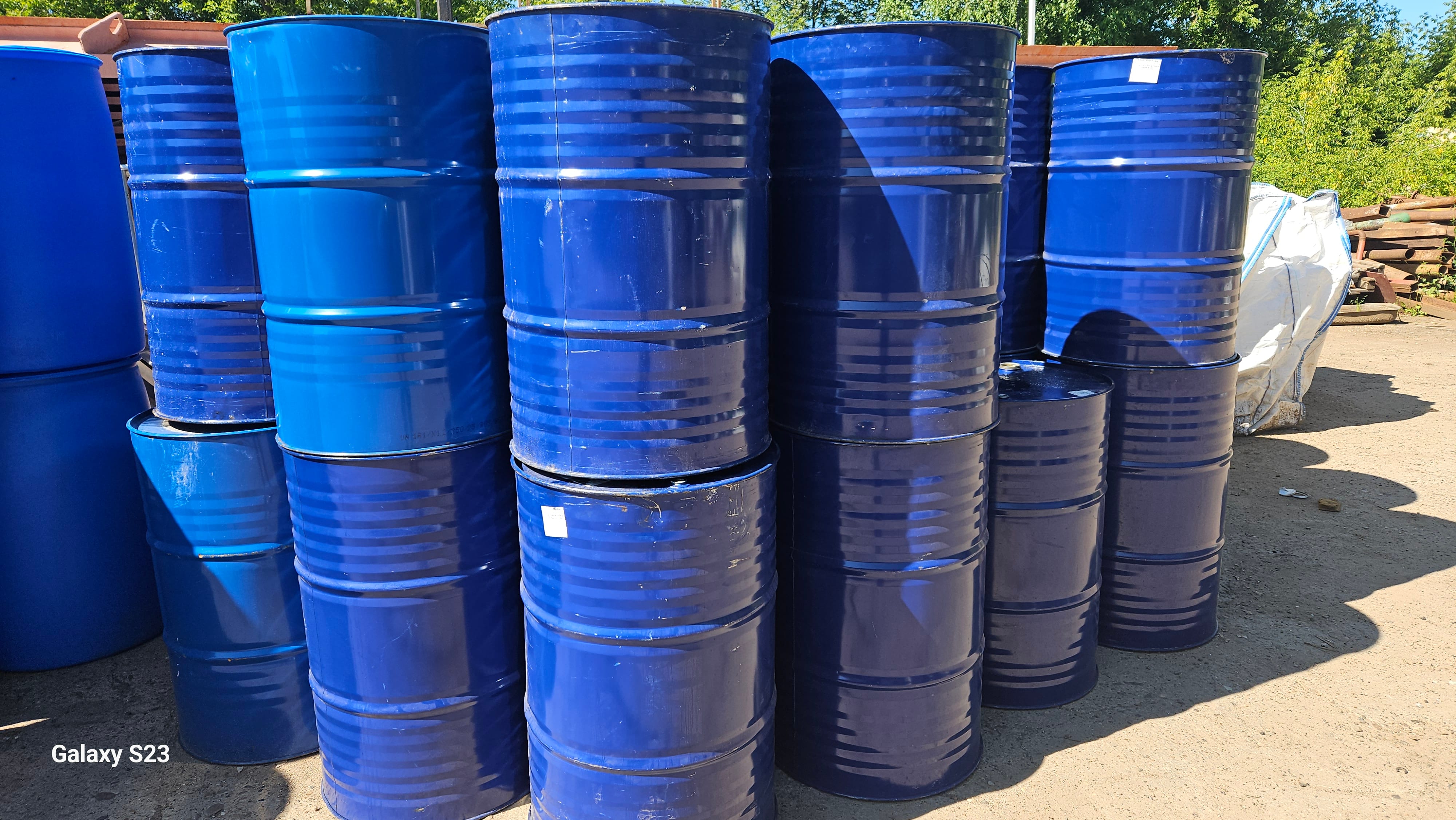 Продам бочки 200 литров