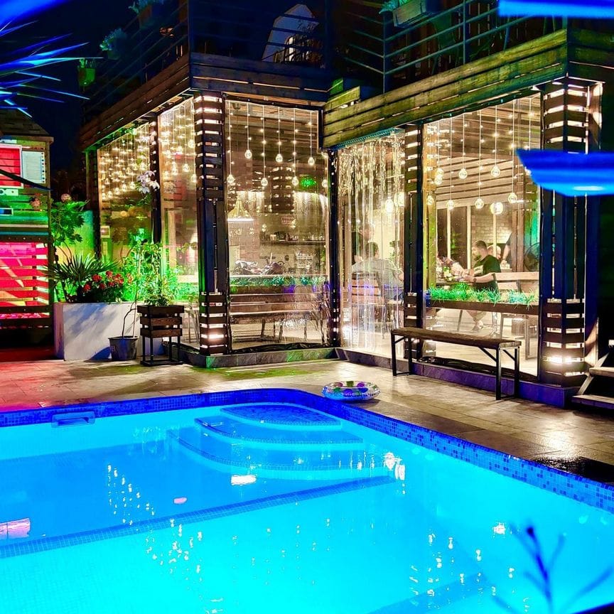 Апартаменты с теплым бассейном в центре Сириуса — фото 4