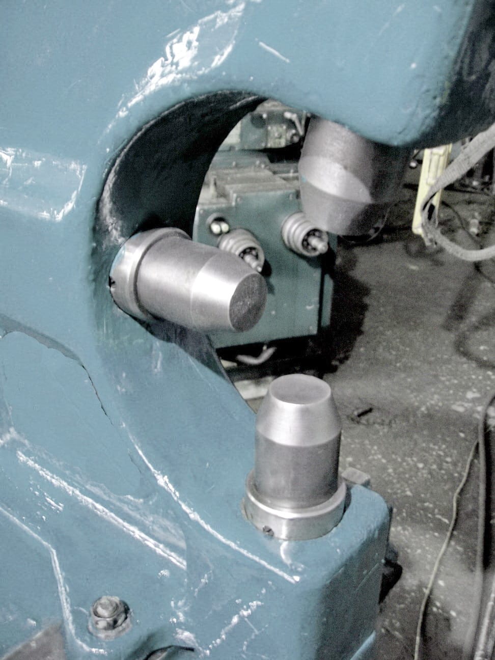 Люнет 1А64 кулачковый, подвижный — фото 2