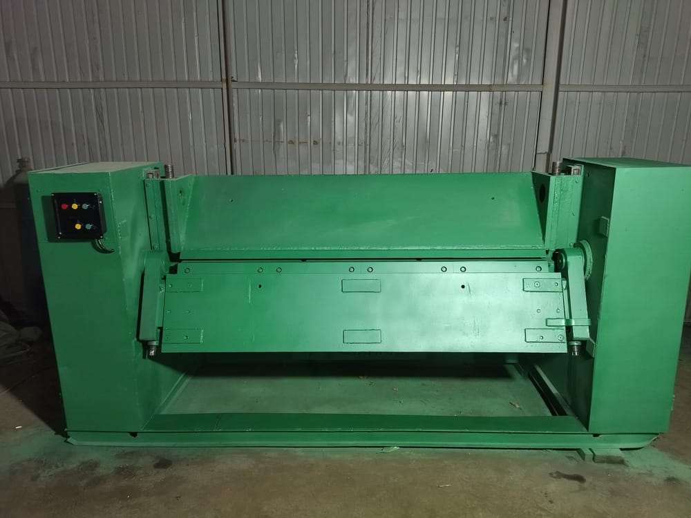 Листогиб электромеханический МГМ 6 1000, гнет 5х2000 мм продам